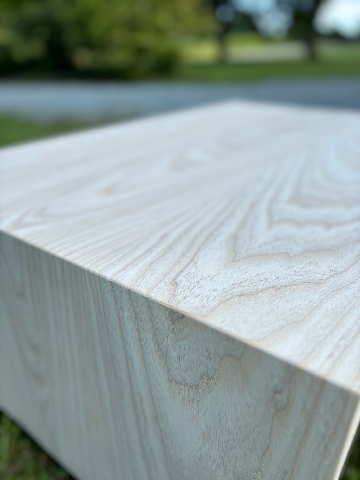 Richmond Coffee/Sofa Table