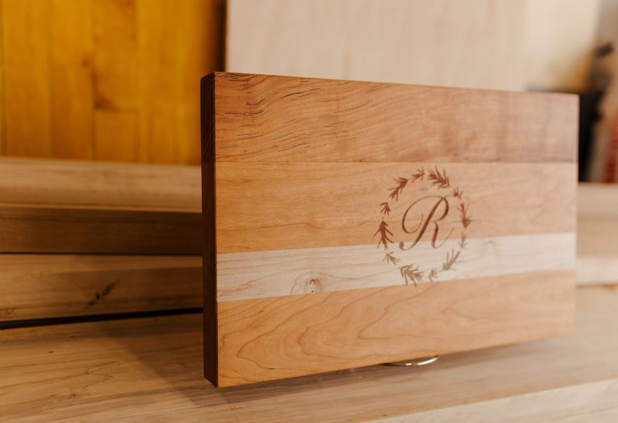 Personalized Cutting Board Set